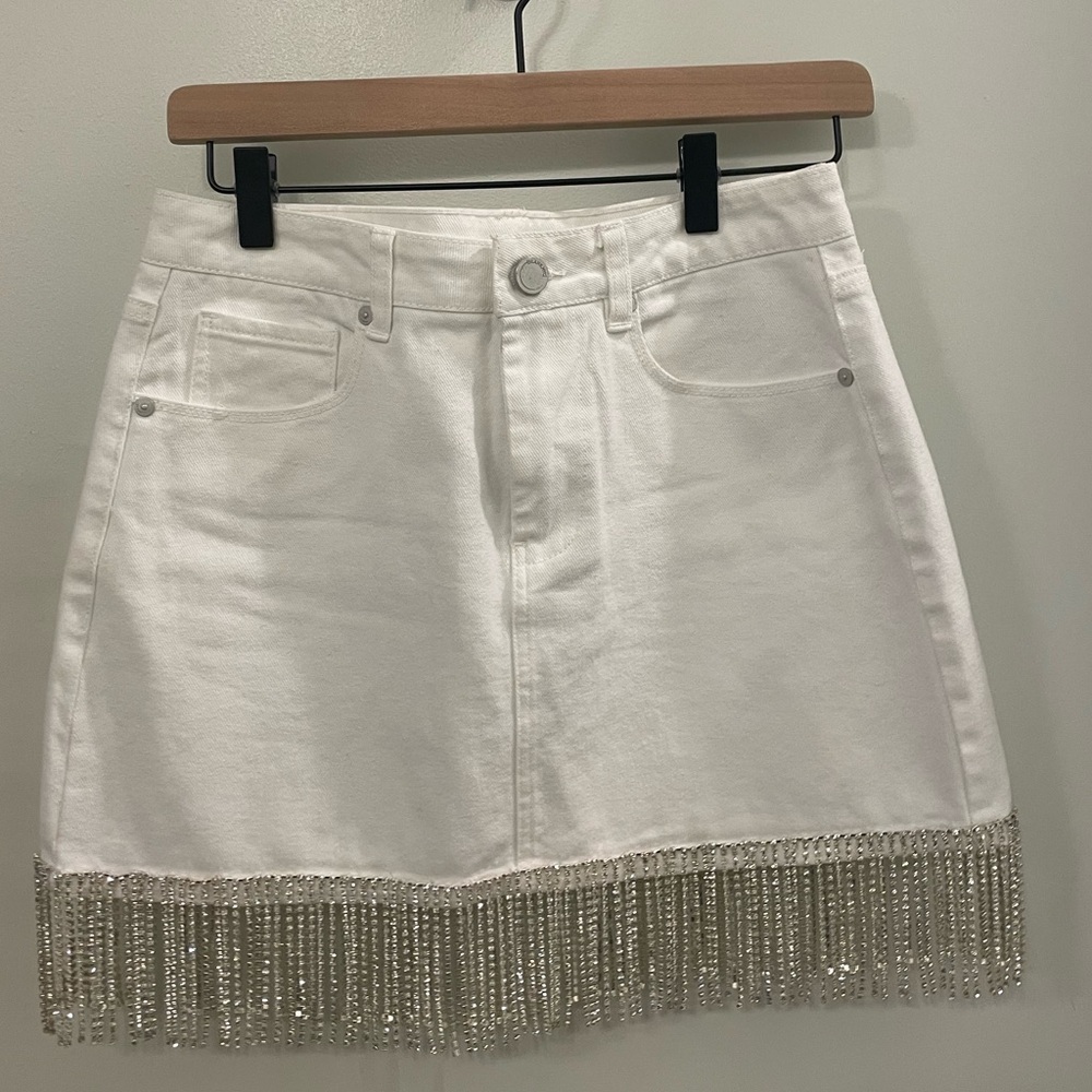 Blank NYC Rhinestone Fringe White Denim Skirt - only worn once for bach!! 🤍💍🍾